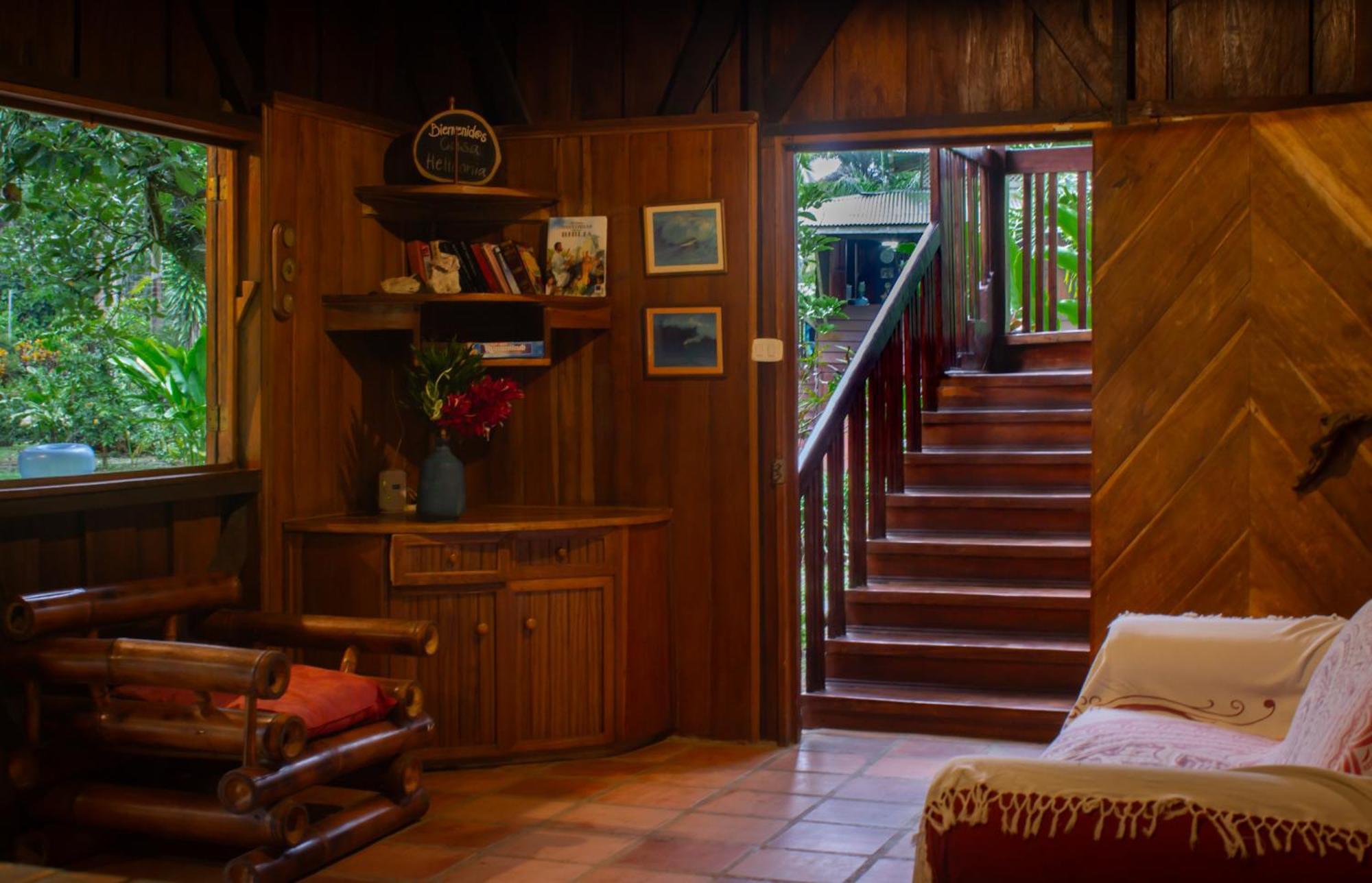 Casa Heliconia - Spacious, Big Garden, Close To The Beach Puerto Viejo de Talamanca Buitenkant foto